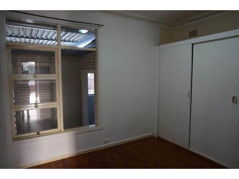 46 Hill Road, Lurnea NSW 2170