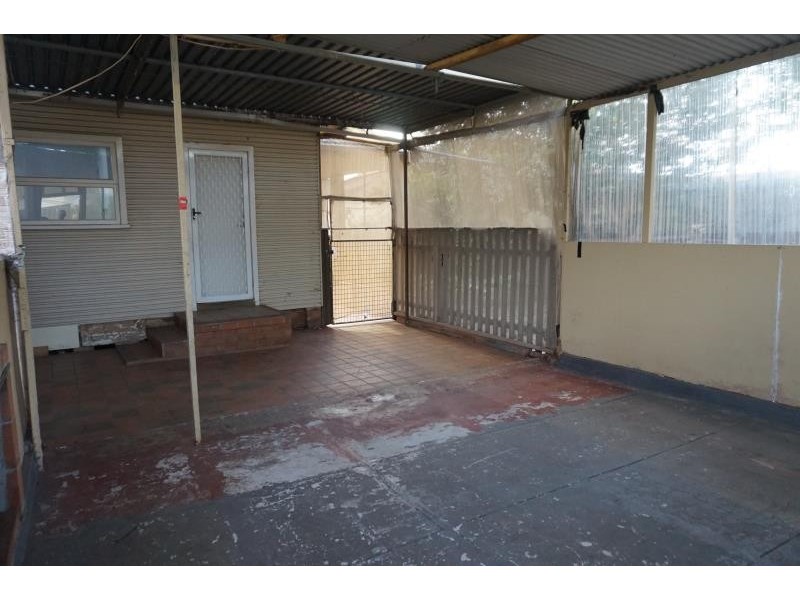 46 Hill Road, Lurnea NSW 2170