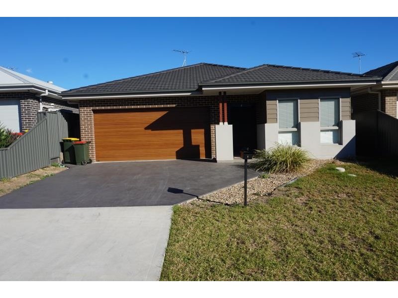 8 Zagreb Street, Prestons NSW 2170