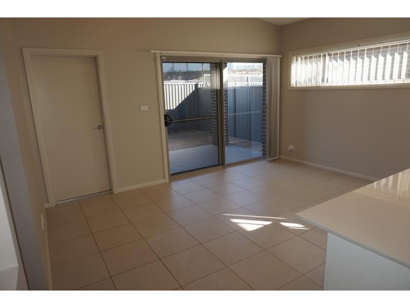 8 Zagreb Street, Prestons NSW 2170