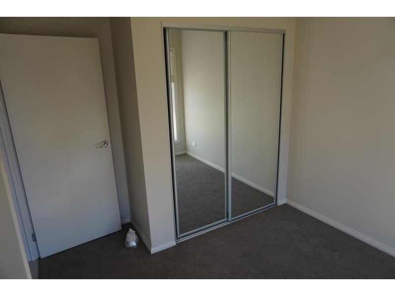 8 Zagreb Street, Prestons NSW 2170