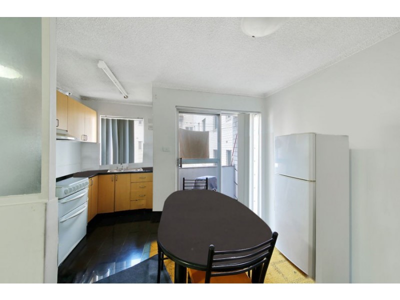 8/12-16 Goulburn street, Liverpool NSW 2170