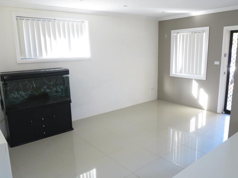 17A Wheeler Avenue, Lurnea NSW 2170