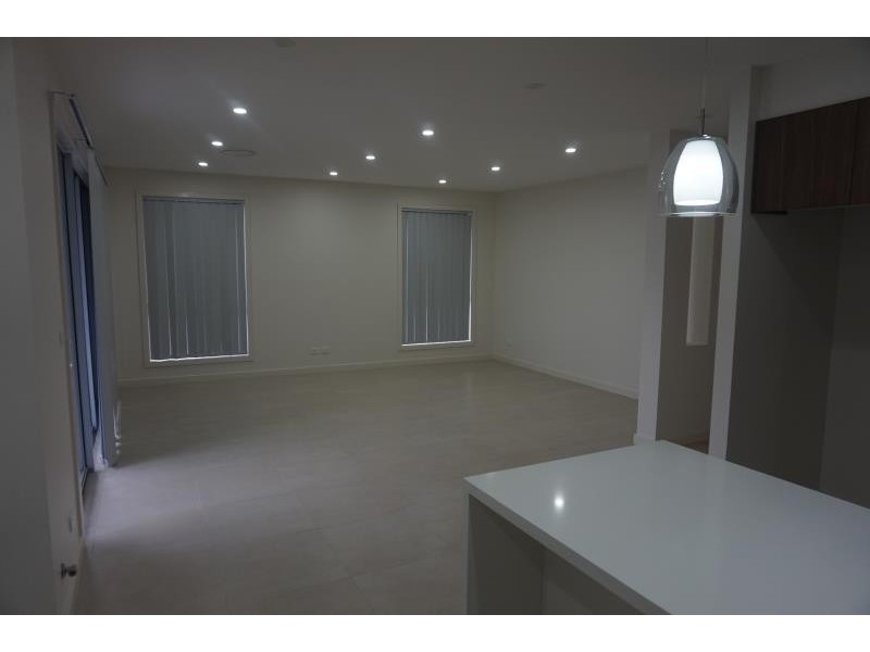 14 Trefoil Close, Denham Court NSW 2565