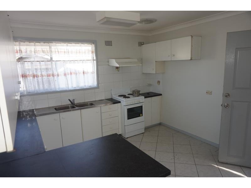 3 Harradance Place, Liverpool NSW 2170