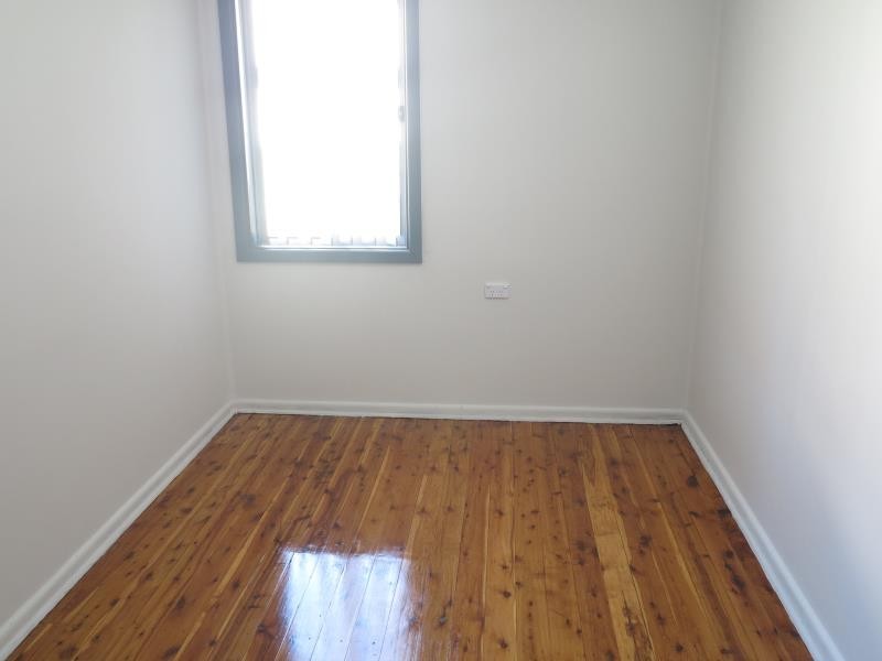 8 Maxwells Avenue, Ashcroft NSW 2168