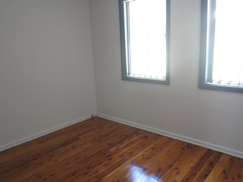 8 Maxwells Avenue, Ashcroft NSW 2168