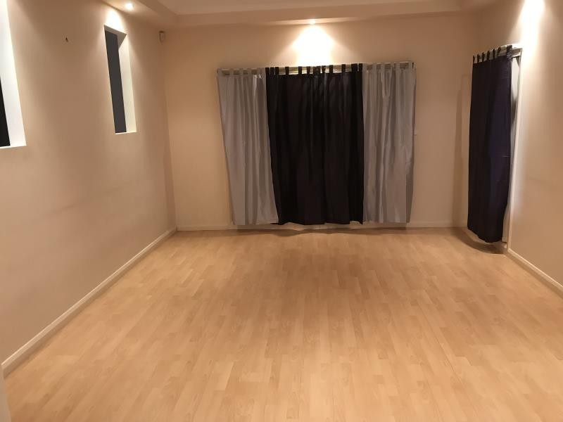 17 Hume Drive, West Hoxton NSW 2171