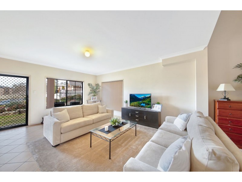 10 Perina Close, Casula NSW 2170