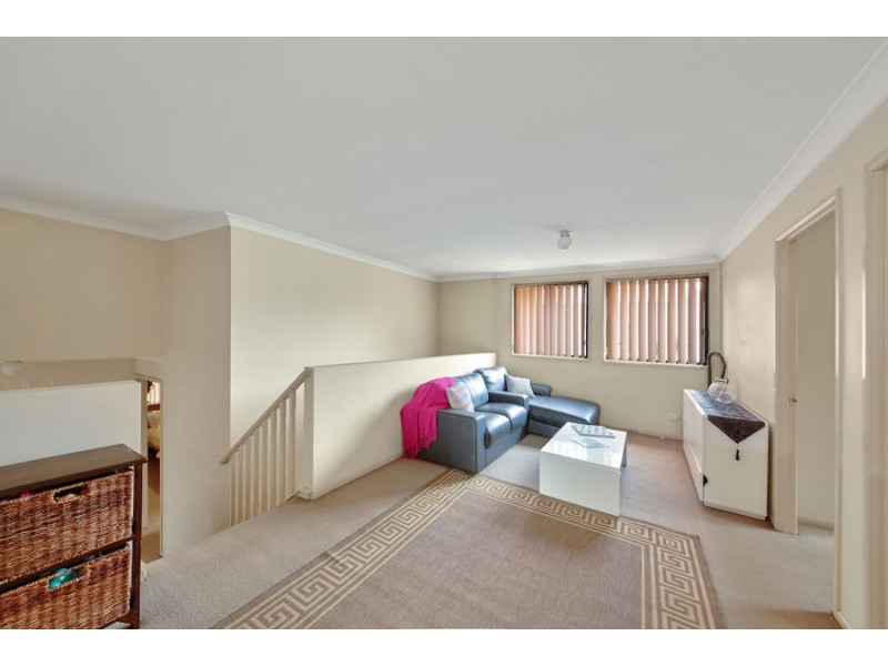 10 Perina Close, Casula NSW 2170