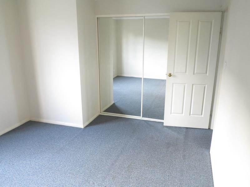 2/21 William Street, Lurnea NSW 2170