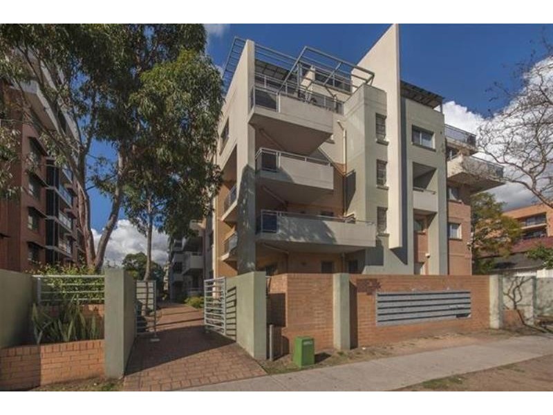 34/20 George St, Liverpool NSW 2170