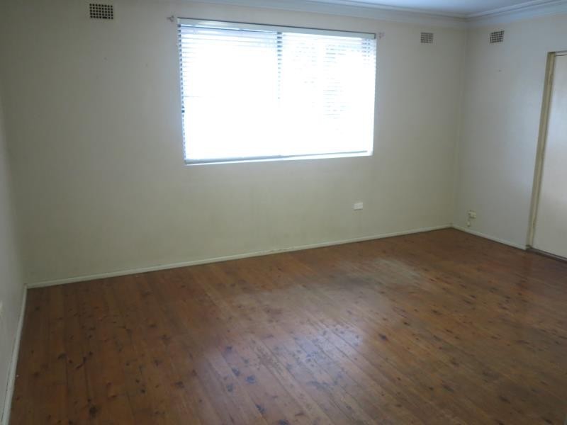 1/6 DRUMMOND STREET, Warwick Farm NSW 2170