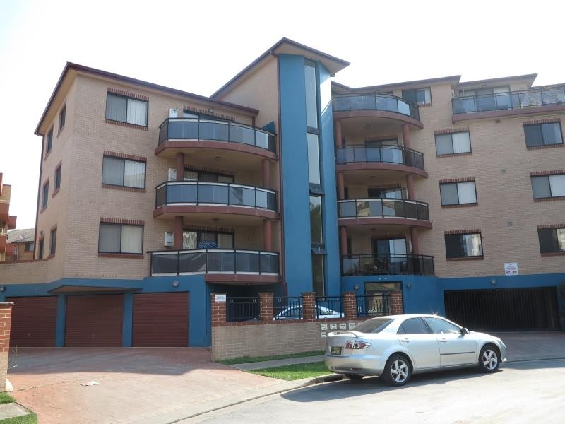 12/10-12 Tindall Avenue, Liverpool NSW 2170