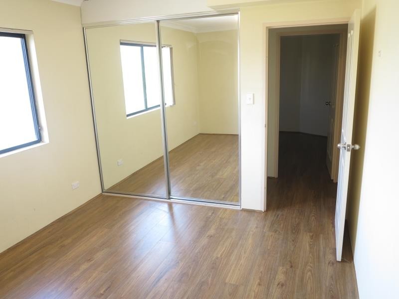 12/10-12 Tindall Avenue, Liverpool NSW 2170