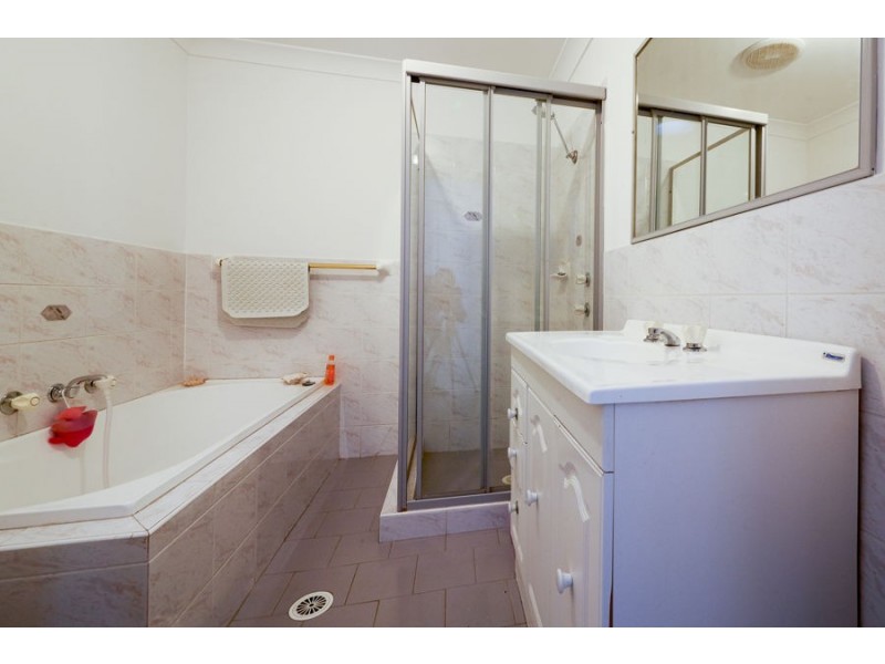 1 Highgrove Court, Cecil Hills NSW 2171