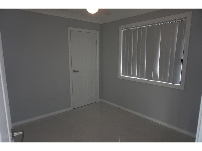 19A Salisbury Avenue, Glenfield NSW 2167