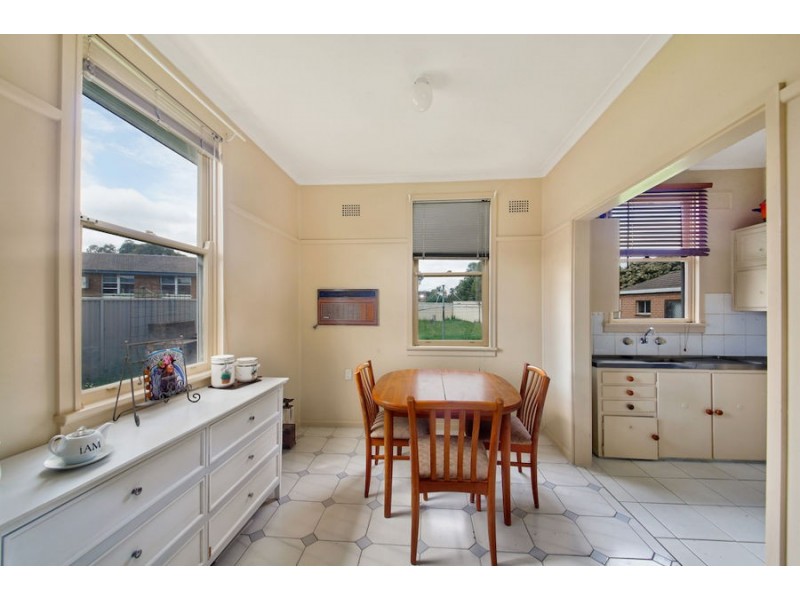 22 Woodlands Rd, Liverpool NSW 2170