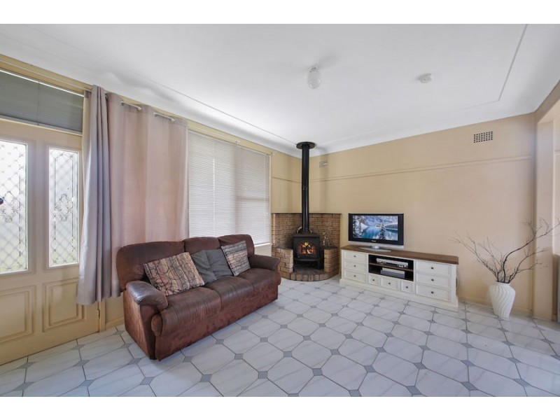 22 Woodlands Rd, Liverpool NSW 2170