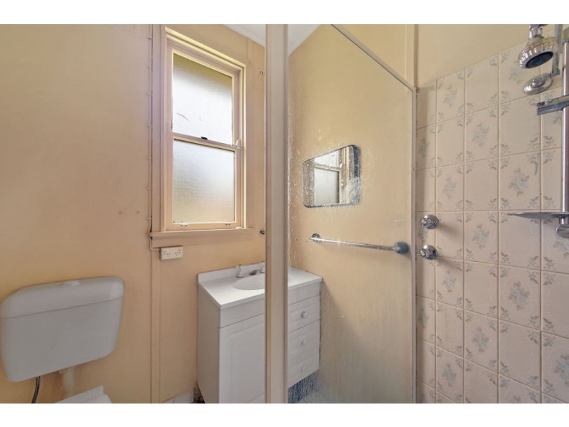 22 Woodlands Rd, Liverpool NSW 2170