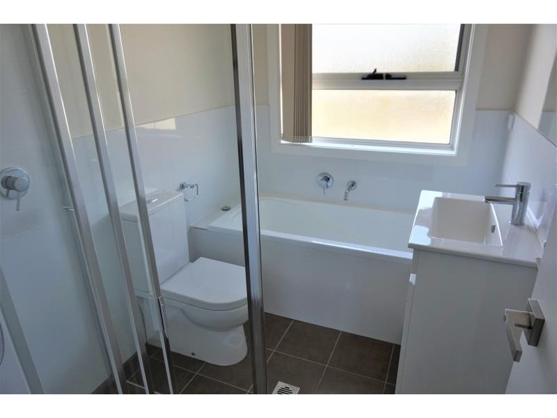 6/60-62 Passefield St, Liverpool NSW 2170