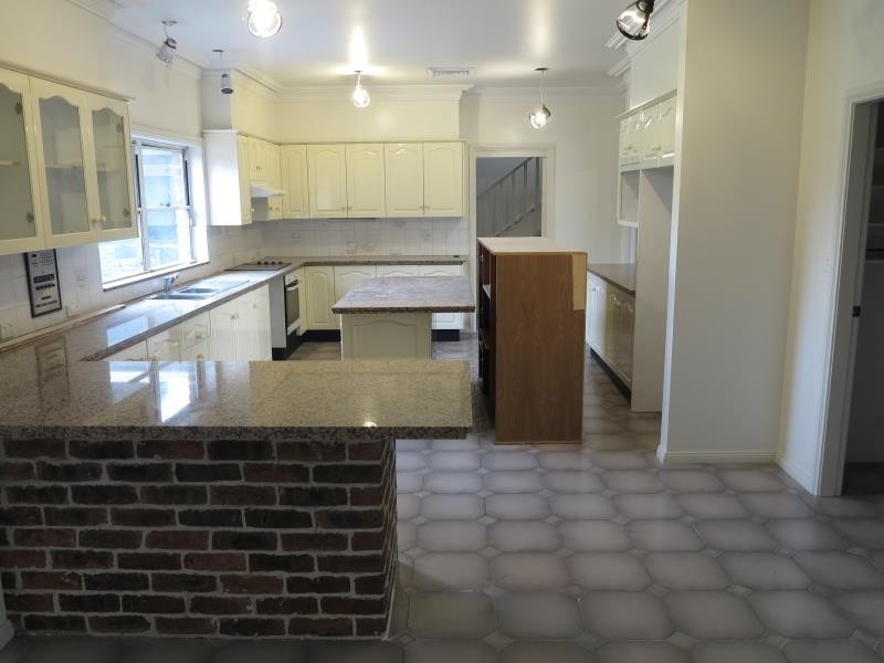 251 Newbridge Rd, Chipping Norton NSW 2170