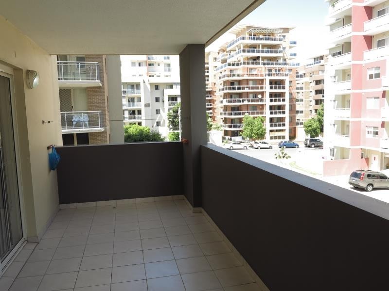 15/8-10 Browne Parade, Liverpool NSW 2170