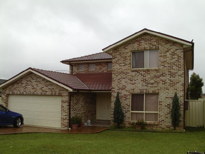 22 Ridgeway Close, West Hoxton NSW 2171