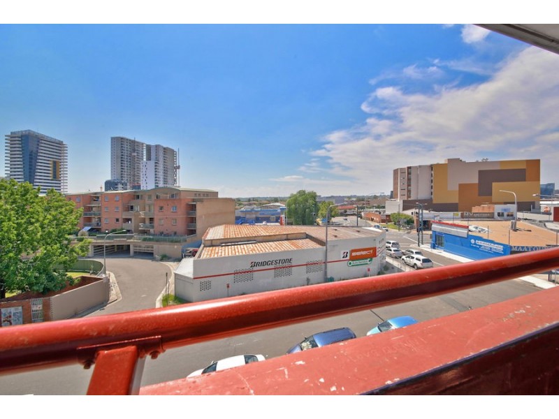 12/32 Pirie Street, Liverpool NSW 2170