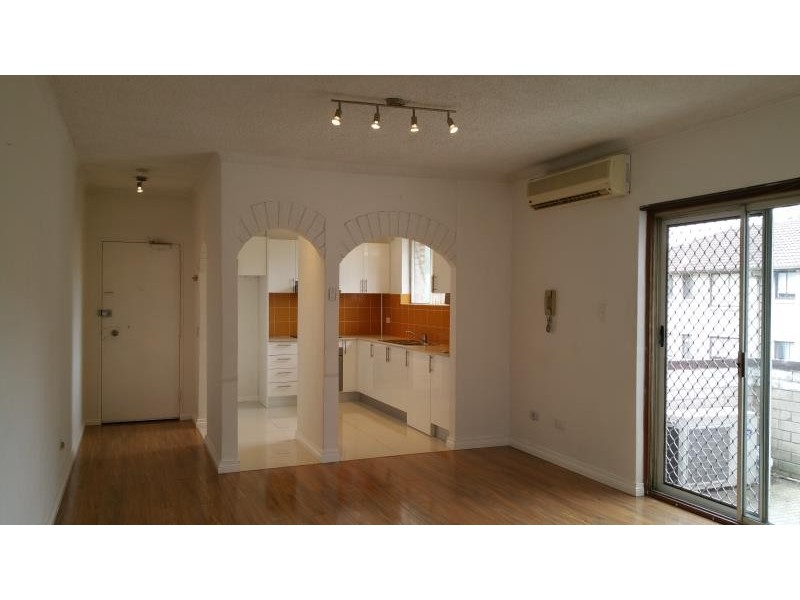 10/1 Hart street, Warwick Farm NSW 2170