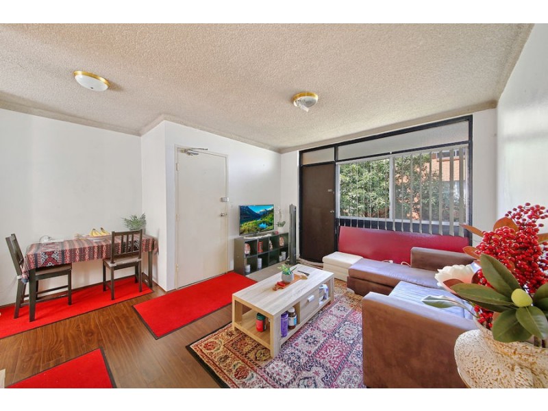 4/30 Goulburn Street, Liverpool NSW 2170