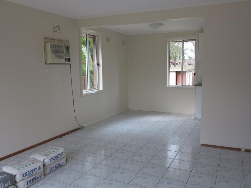 39 Bundamar Street, Miller NSW 2168