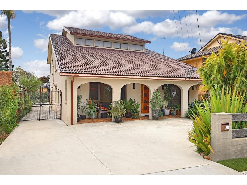 21 Casula Road, Casula NSW 2170