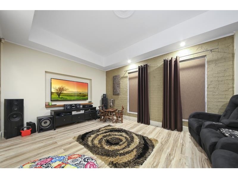 21 Casula Road, Casula NSW 2170