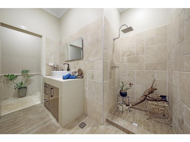 21 Casula Road, Casula NSW 2170