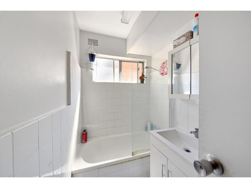 4/30 GOULBURN ST, Liverpool NSW 2170