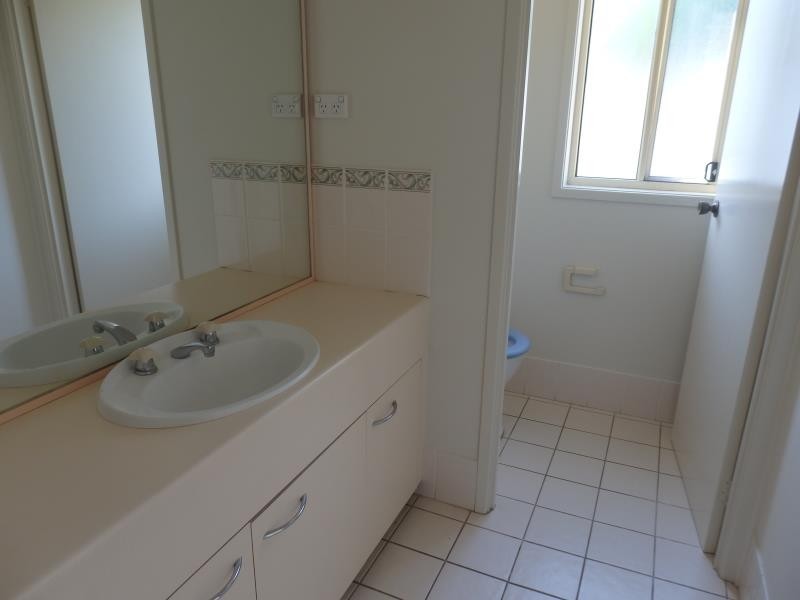 53 DAVINA CRS, Cecil Hills NSW 2171