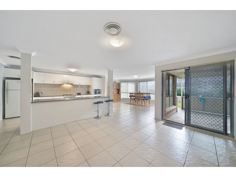 3 Ell Avenue, Prestons NSW 2170