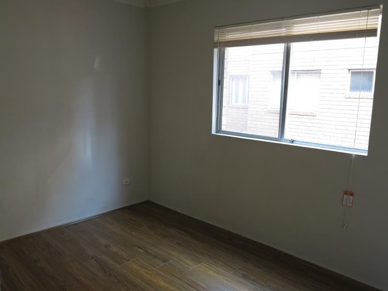 8/30 GOULBURN ST, Liverpool NSW 2170