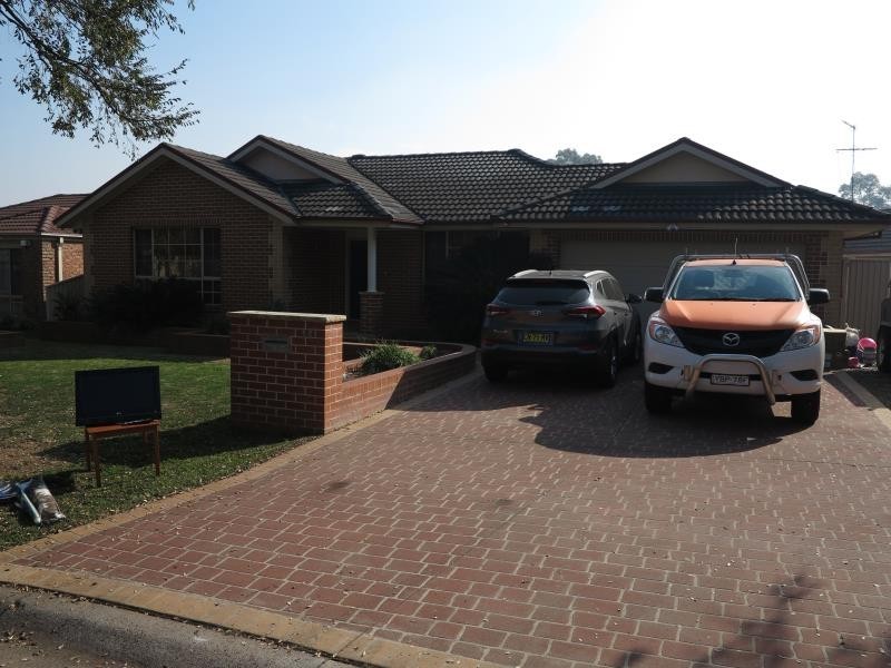 14 Archer Way, West Hoxton NSW 2171