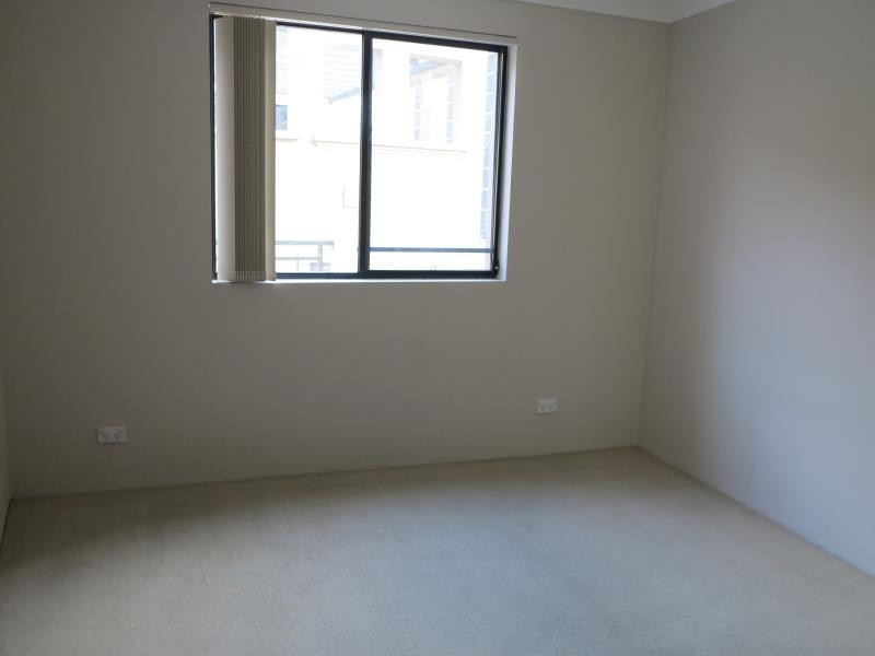 4/16-18 Bigge Street, Liverpool NSW 2170