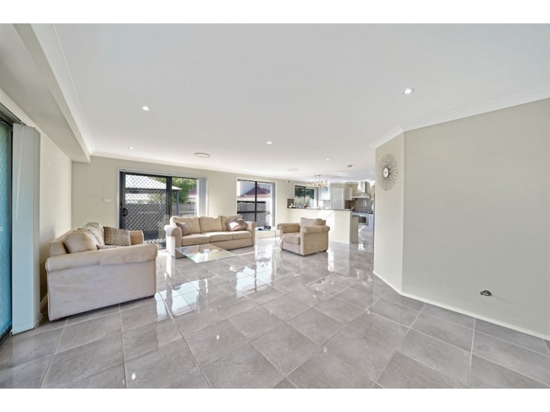 27 BARGO PLACE, Prestons NSW 2170