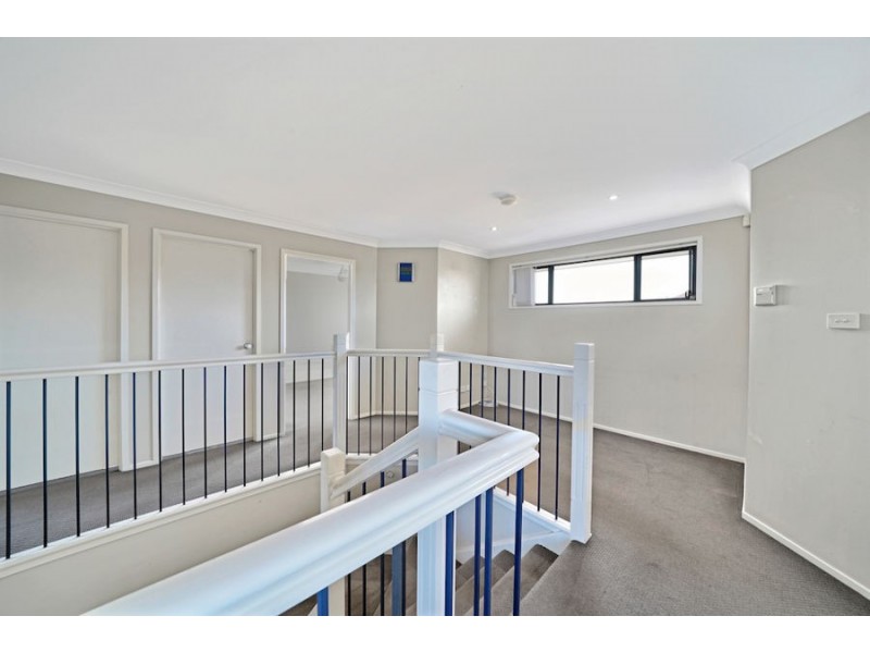 27 BARGO PLACE, Prestons NSW 2170