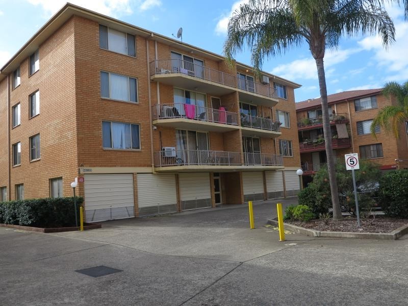 117/2 RIVERPARK DRIVE, Liverpool NSW 2170