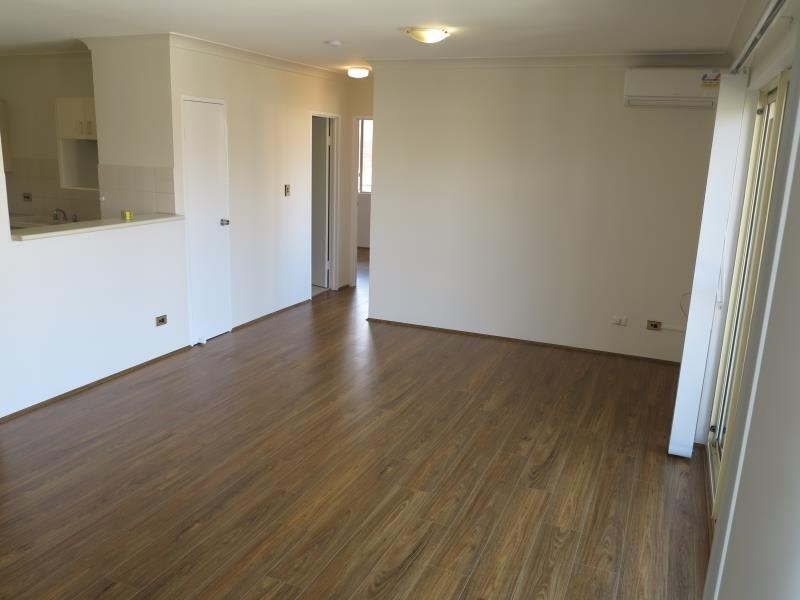 117/2 RIVERPARK DRIVE, Liverpool NSW 2170