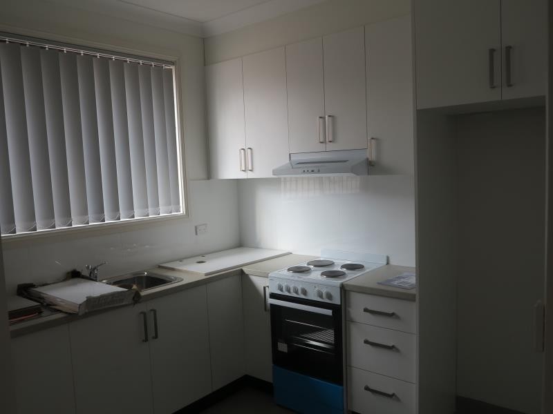 85 GRAHAM AVE, Lurnea NSW 2170