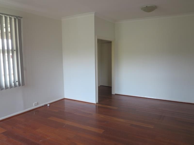 85 GRAHAM AVE, Lurnea NSW 2170