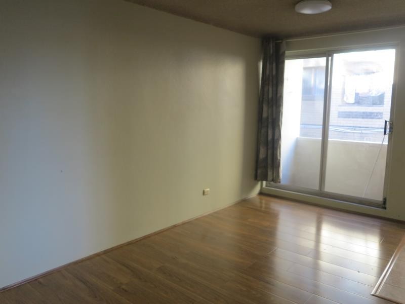 4/51 Castlereagh Street, Liverpool NSW 2170