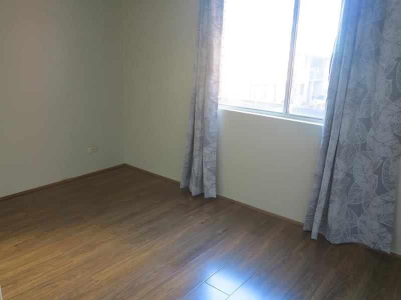 4/51 Castlereagh Street, Liverpool NSW 2170