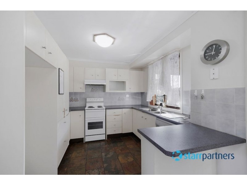 1 Mertz place, Leumeah NSW 2560